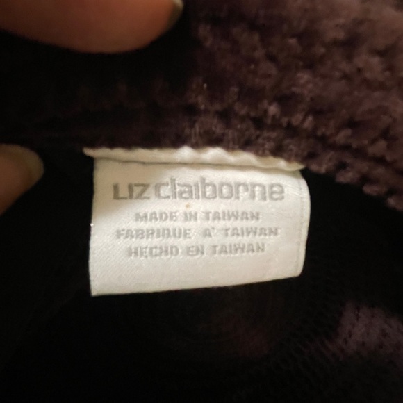 Liz Claiborne Hat - Picture 3 of 3